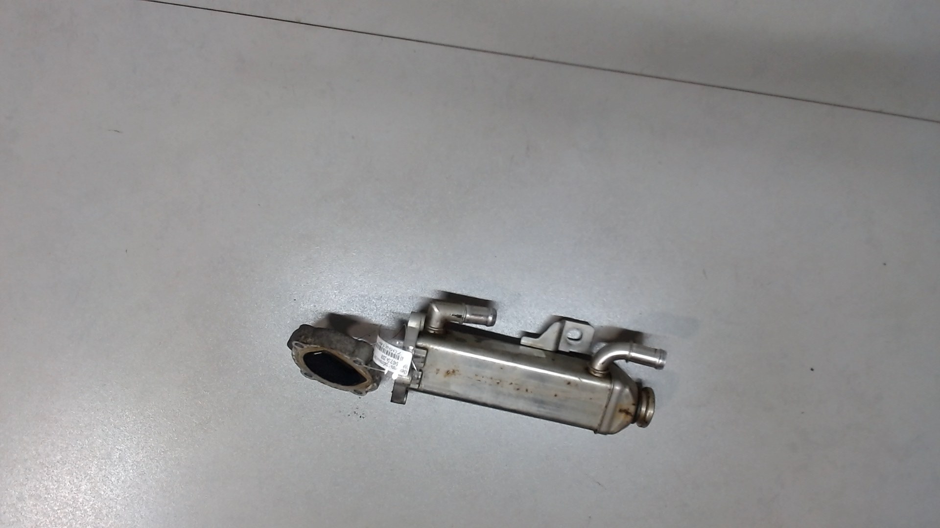 Тройник вентиляции картерных газов