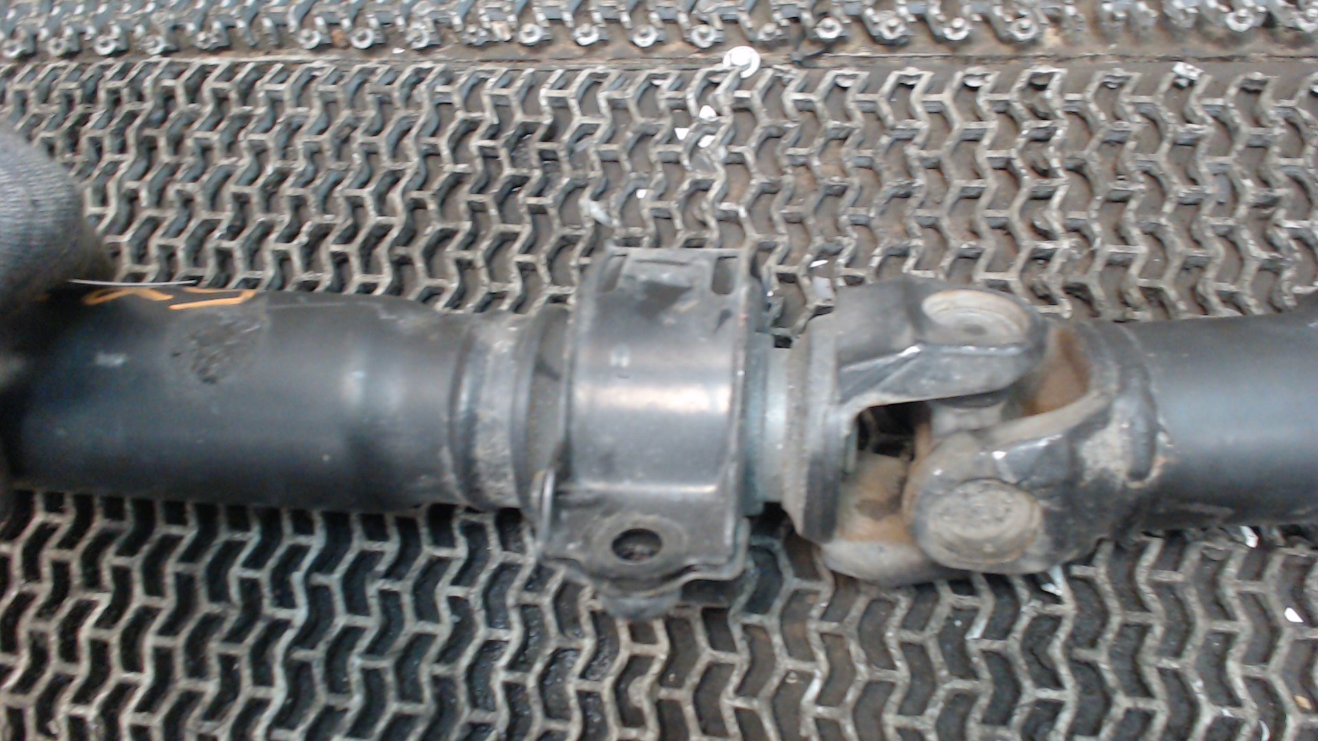 Вал карданный задний