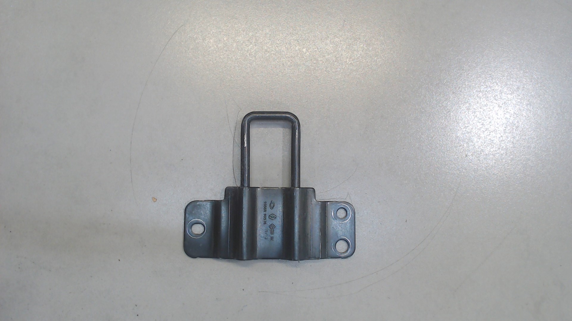 Замок багажника