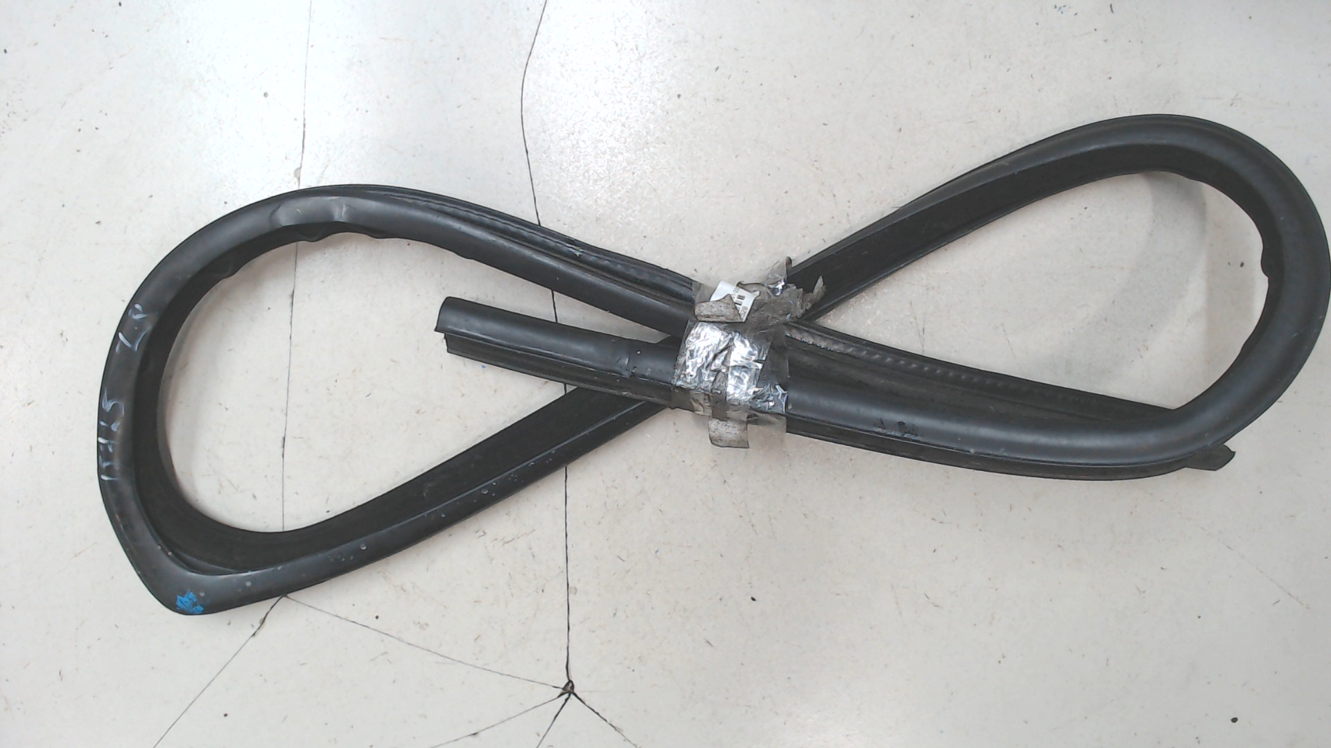 Уплотнитель