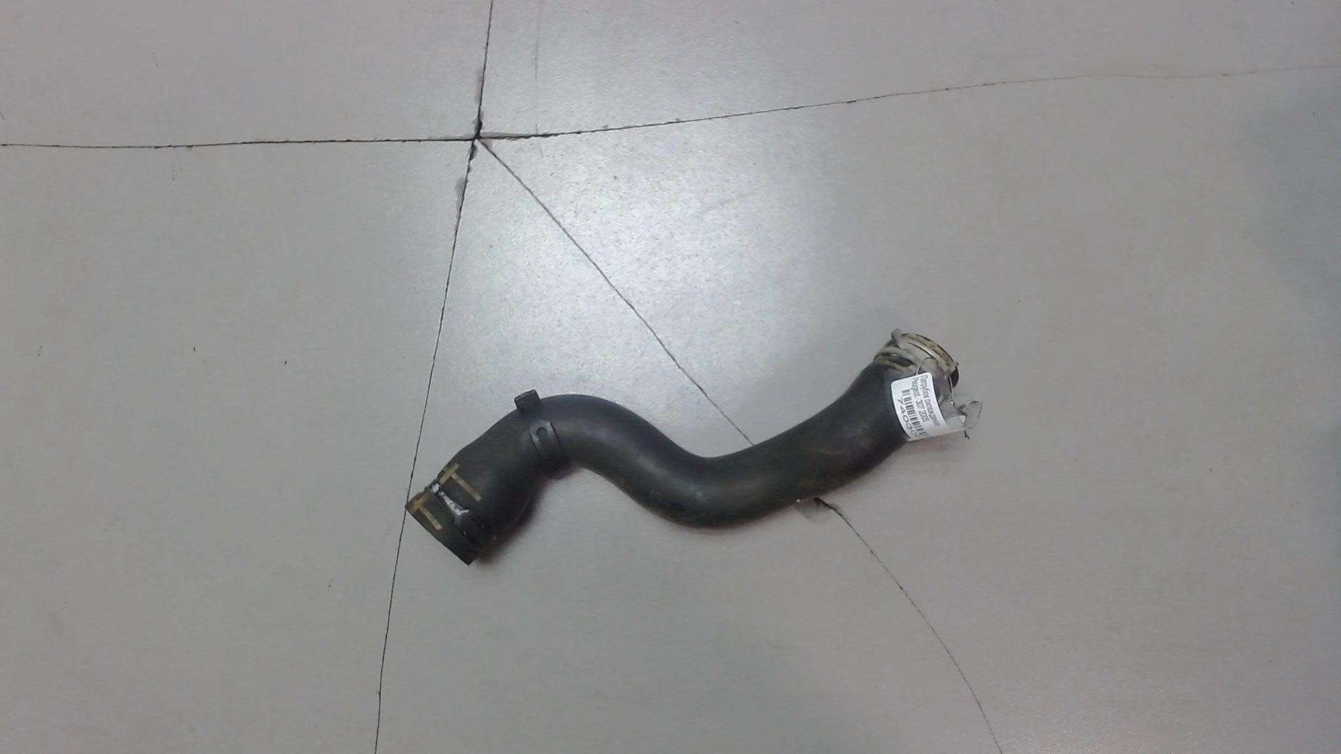 Шланг системы охлаждения