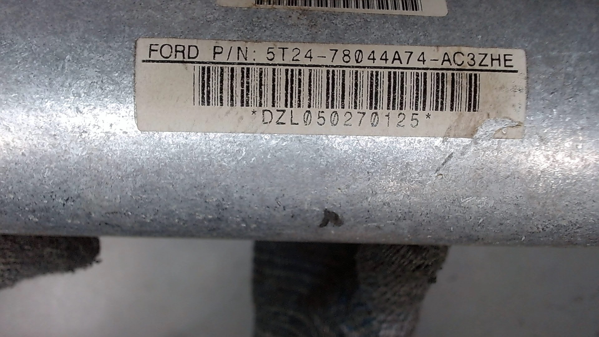 Подушка безопасности пассажирская (в торпедо)