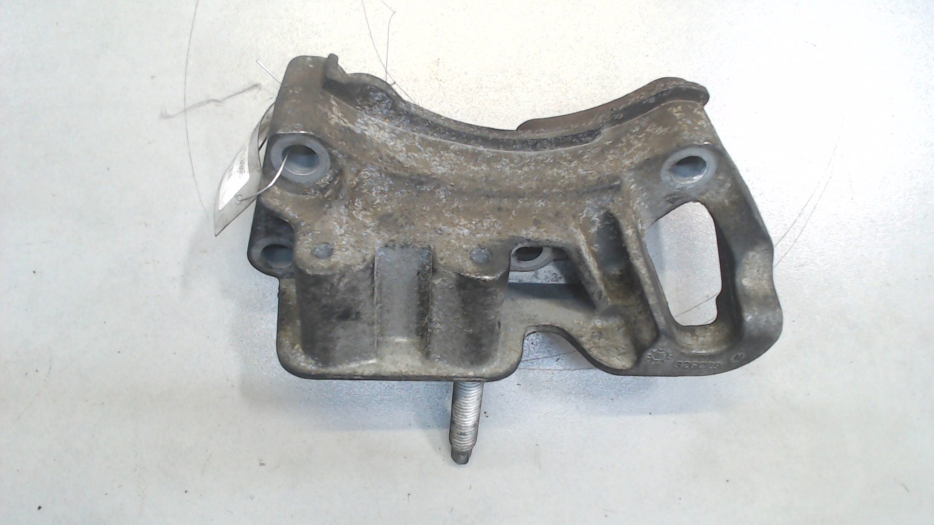 Кронштейн (п.з.к.)