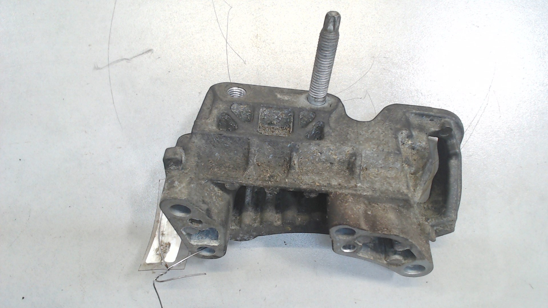 Кронштейн (п.з.к.)