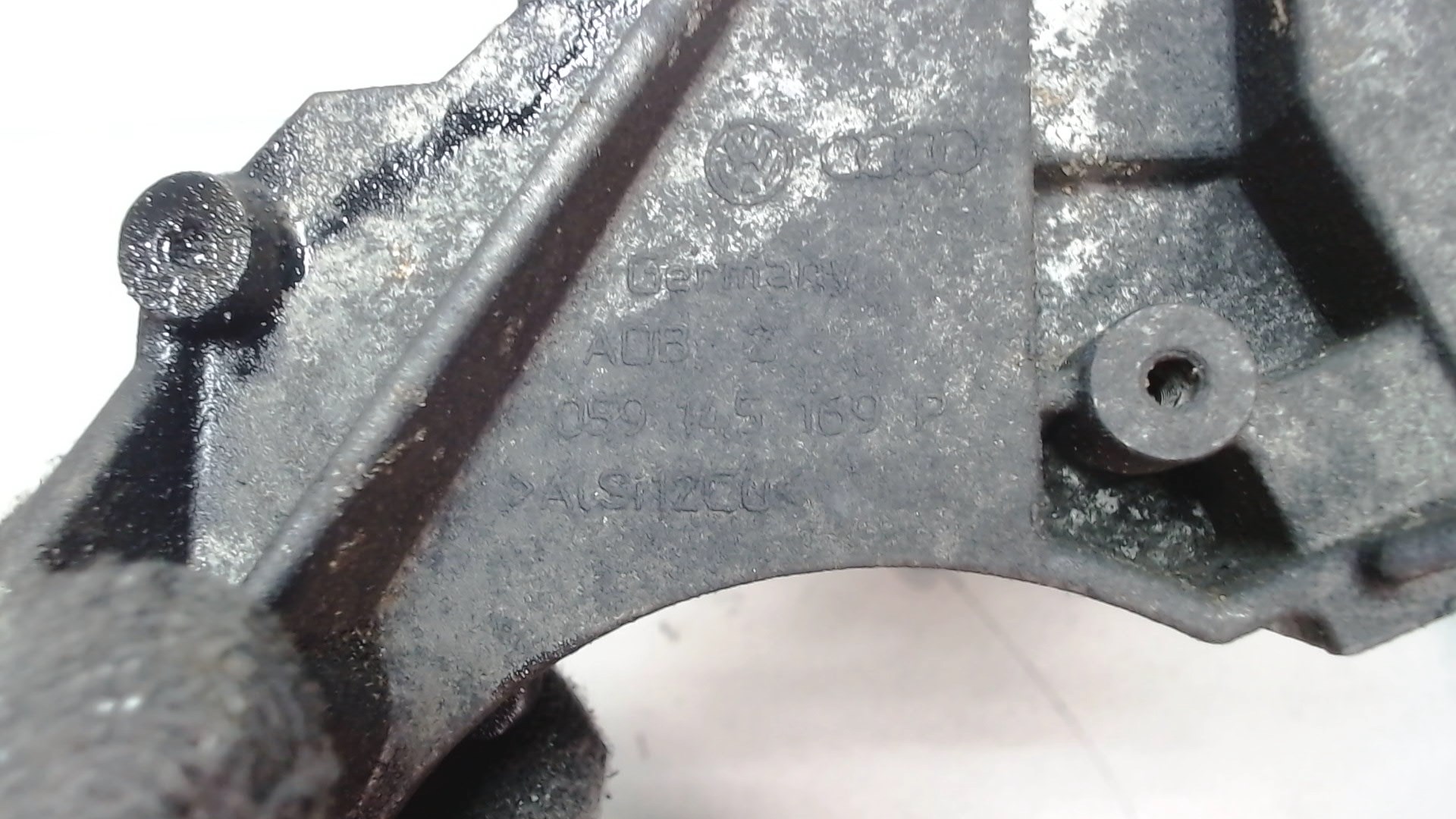 Кронштейн ГУР