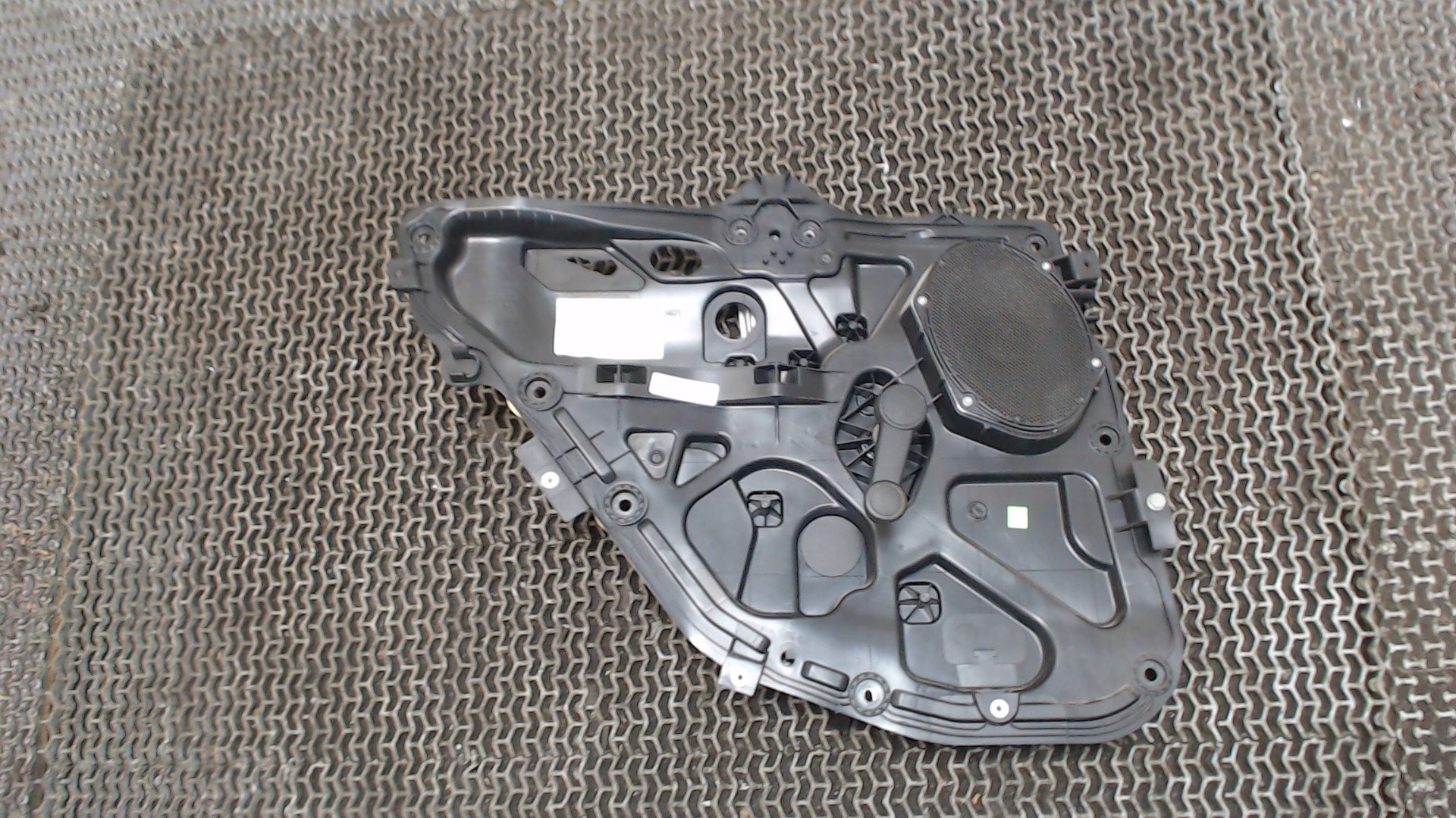 Стеклоподъемник механ. задний левый