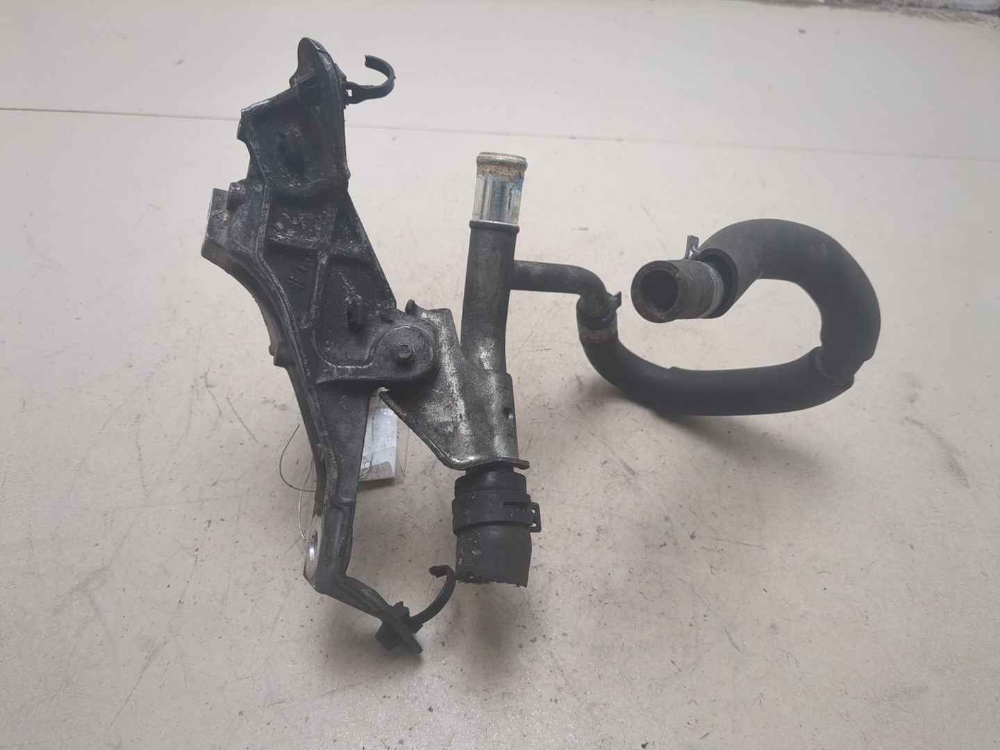 Трубка системы охлаждения