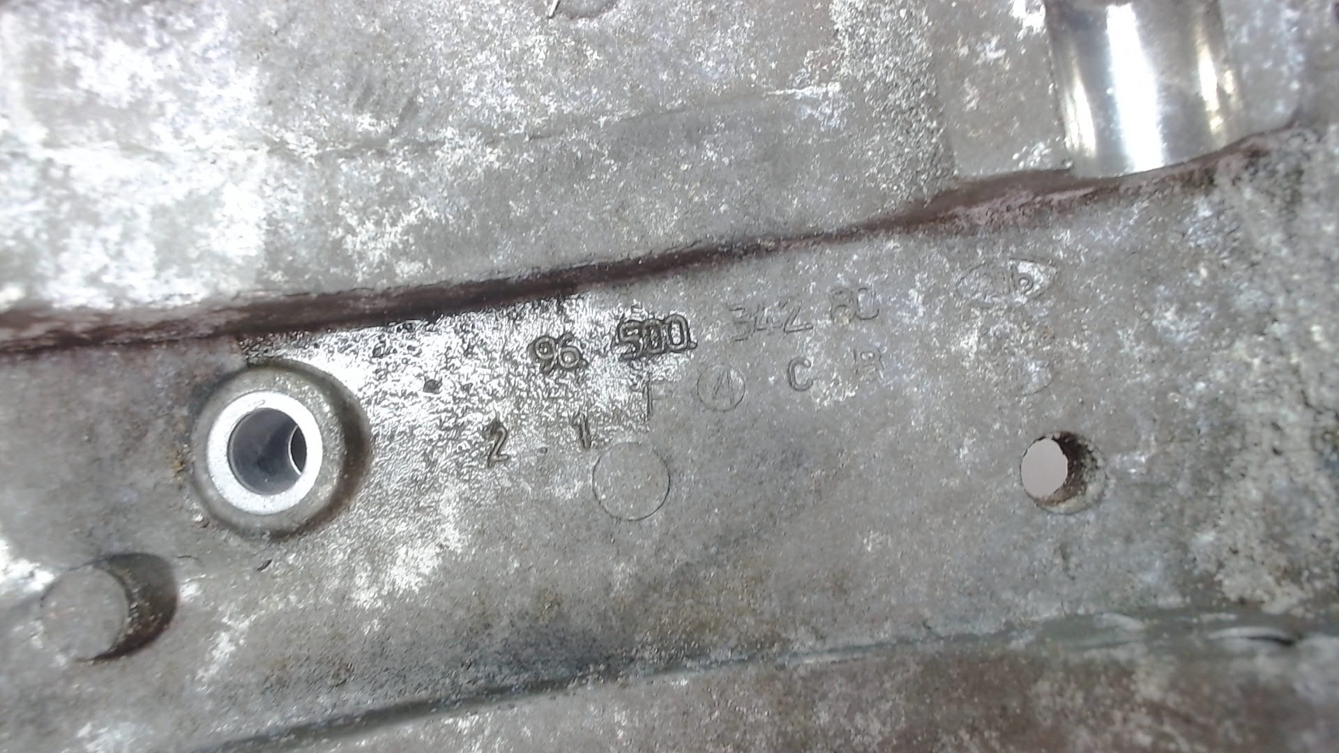 Кронштейн генератора