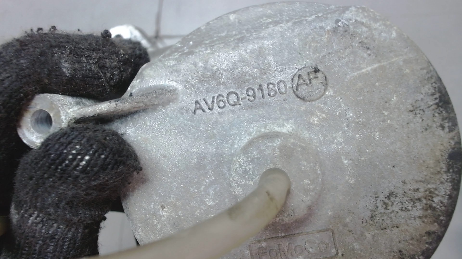 Кронштейн топливного фильтра