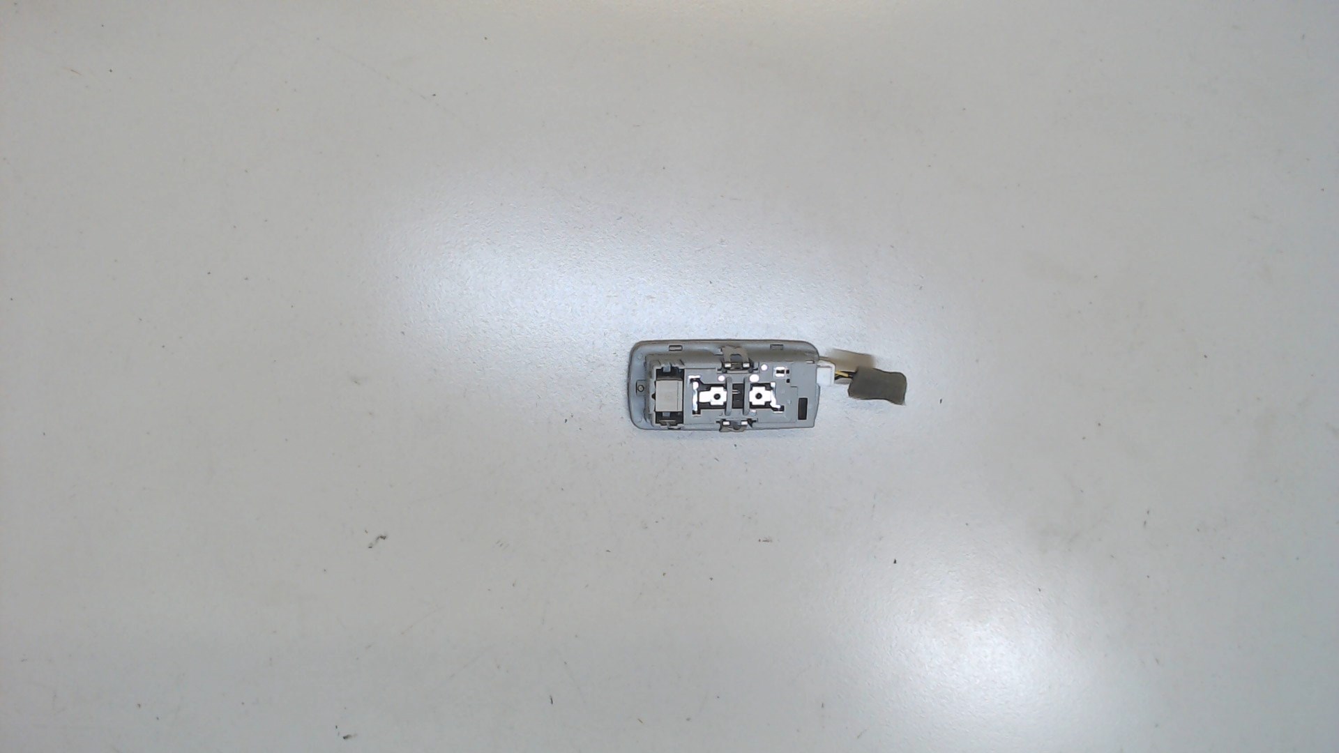 Плафон салонный