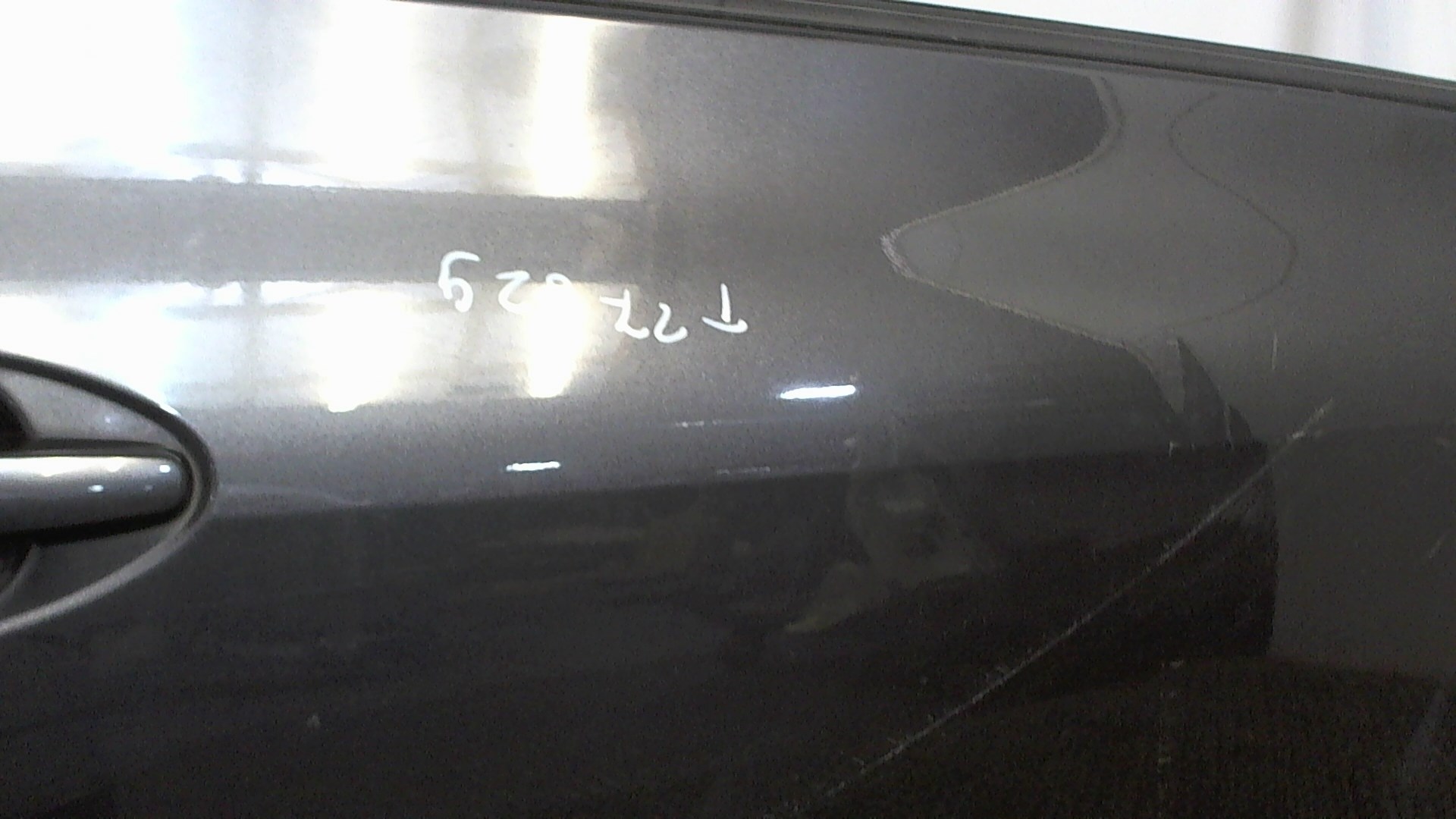 Дверь передняя правая