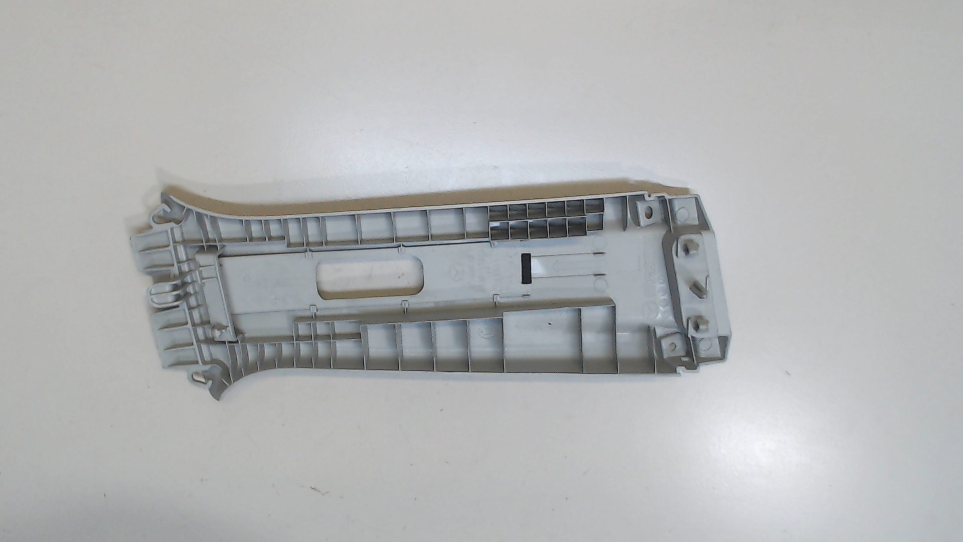 Обшивка стойки