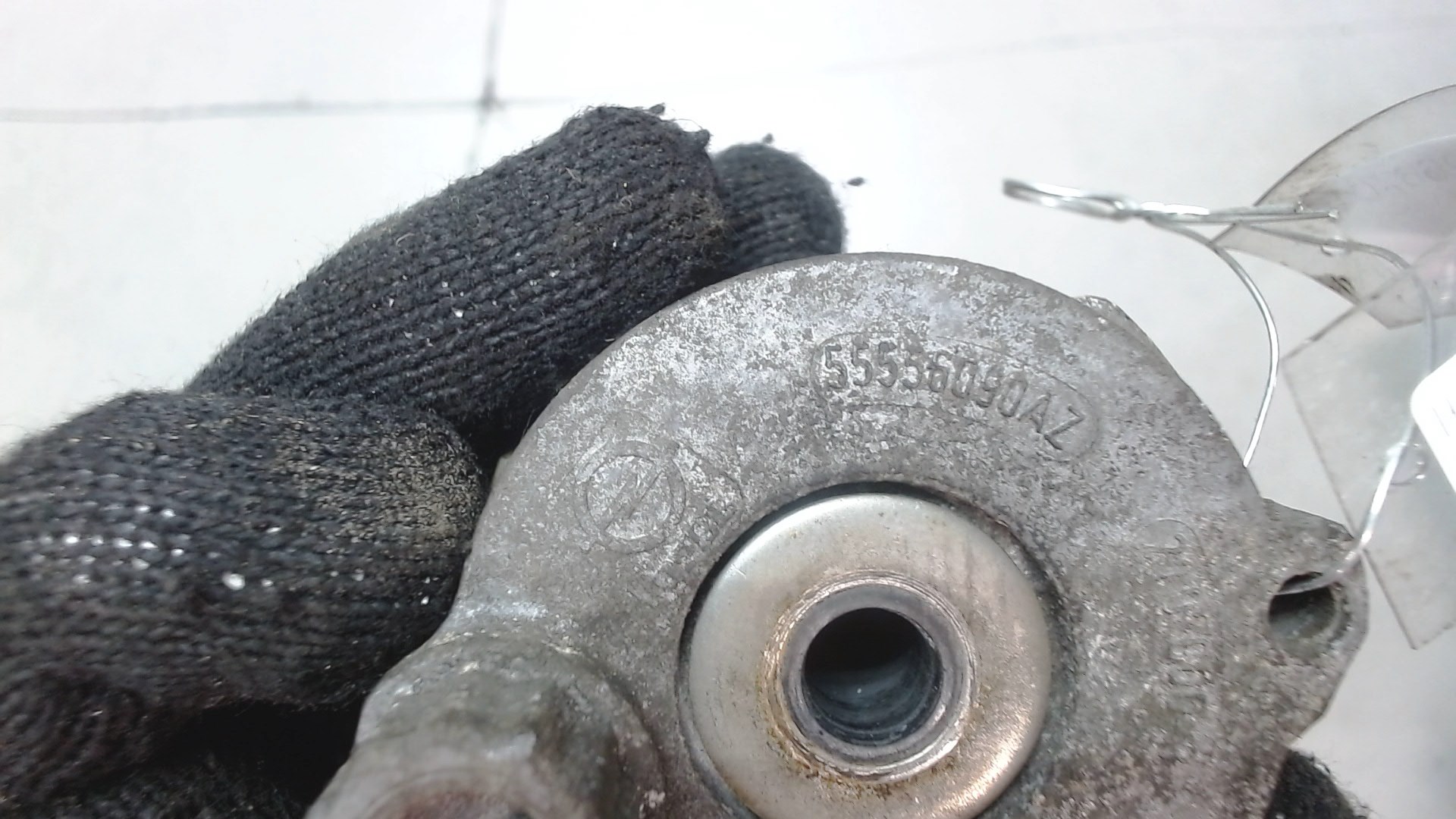 Натяжитель ремня