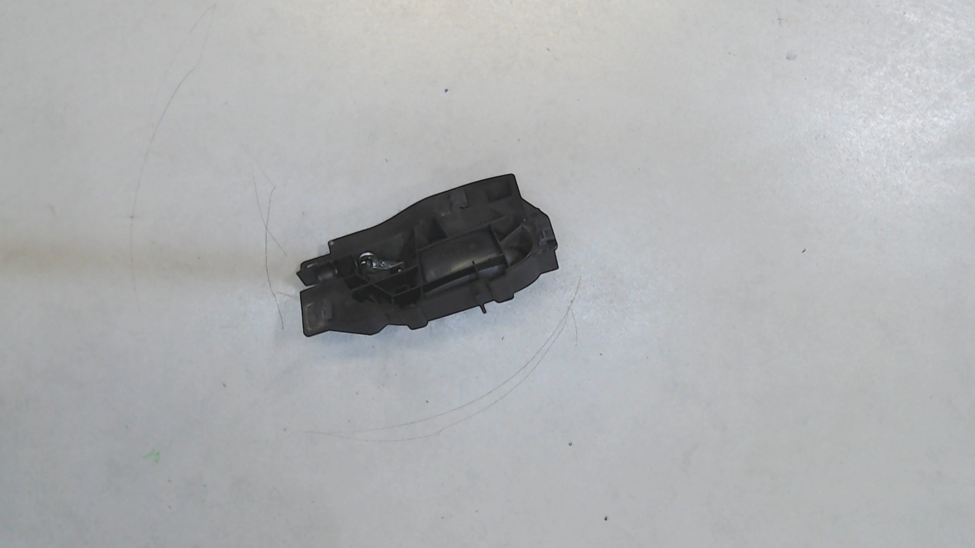 Ручка двери задней внутренняя левая