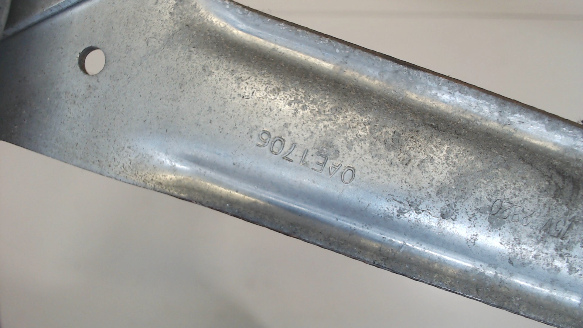 Стеклоподъемник механ. передний правый