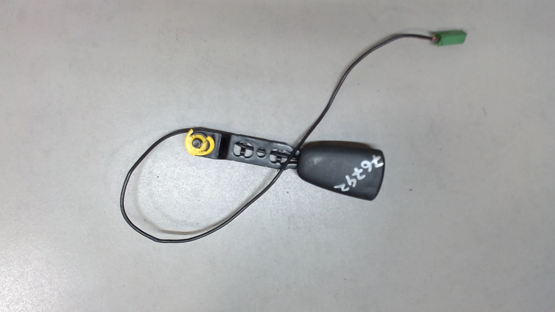 Ответная часть ремня безопасности