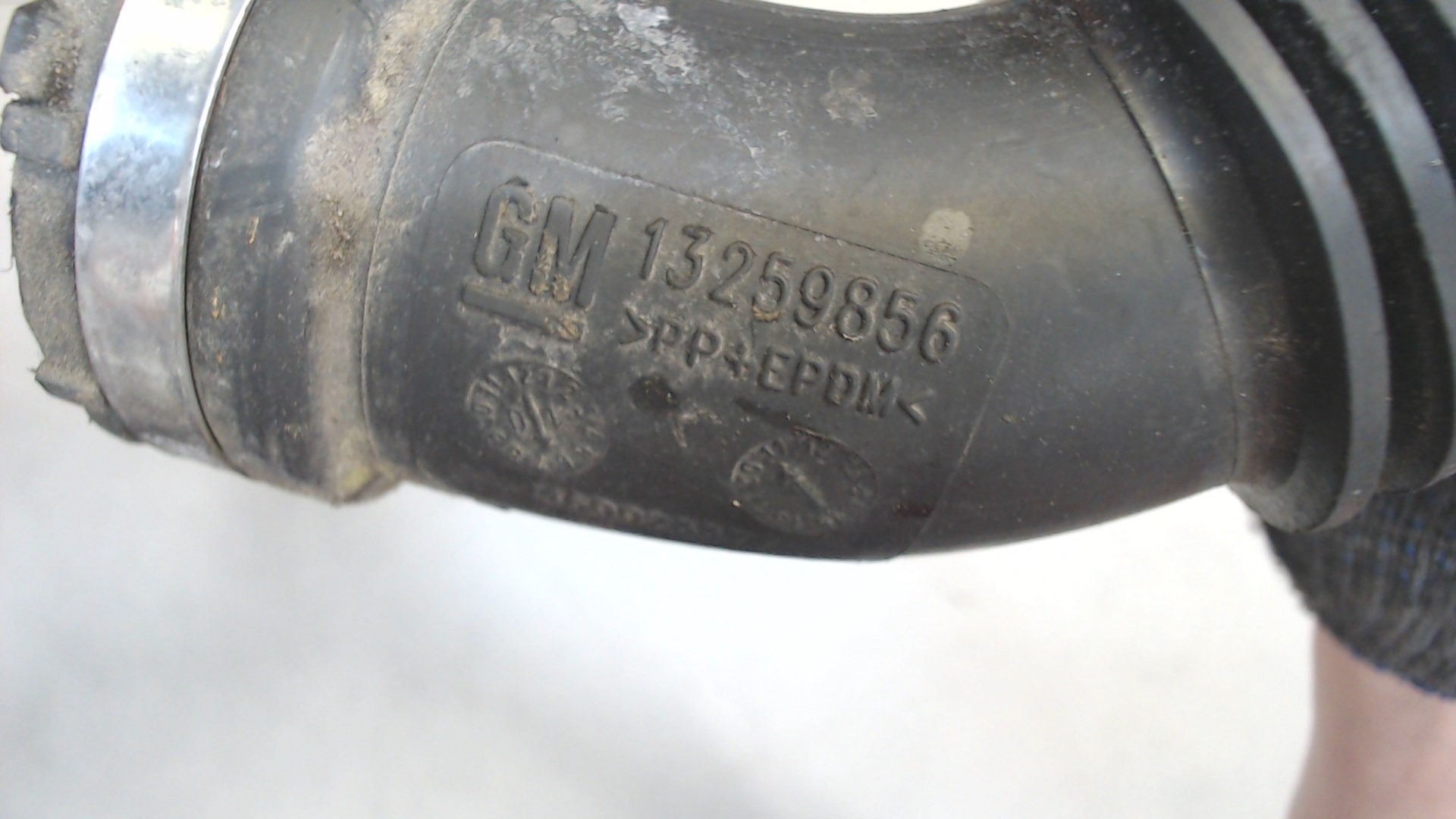 Патрубок воздушного фильтра