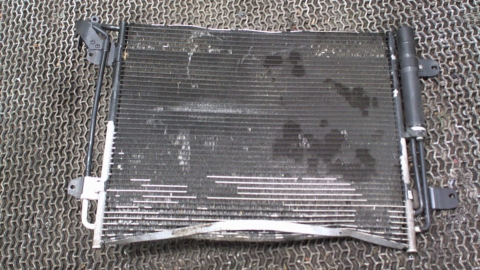 Радиатор кондиционера / конденсер