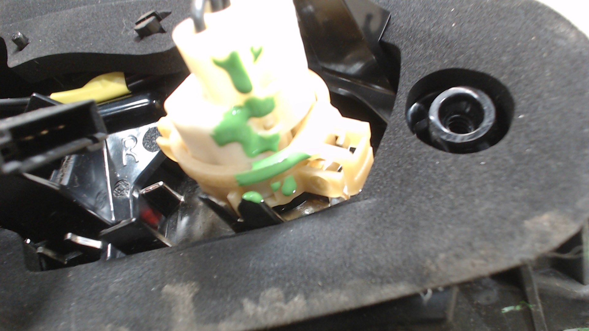 Фонарь задний внутренний правый