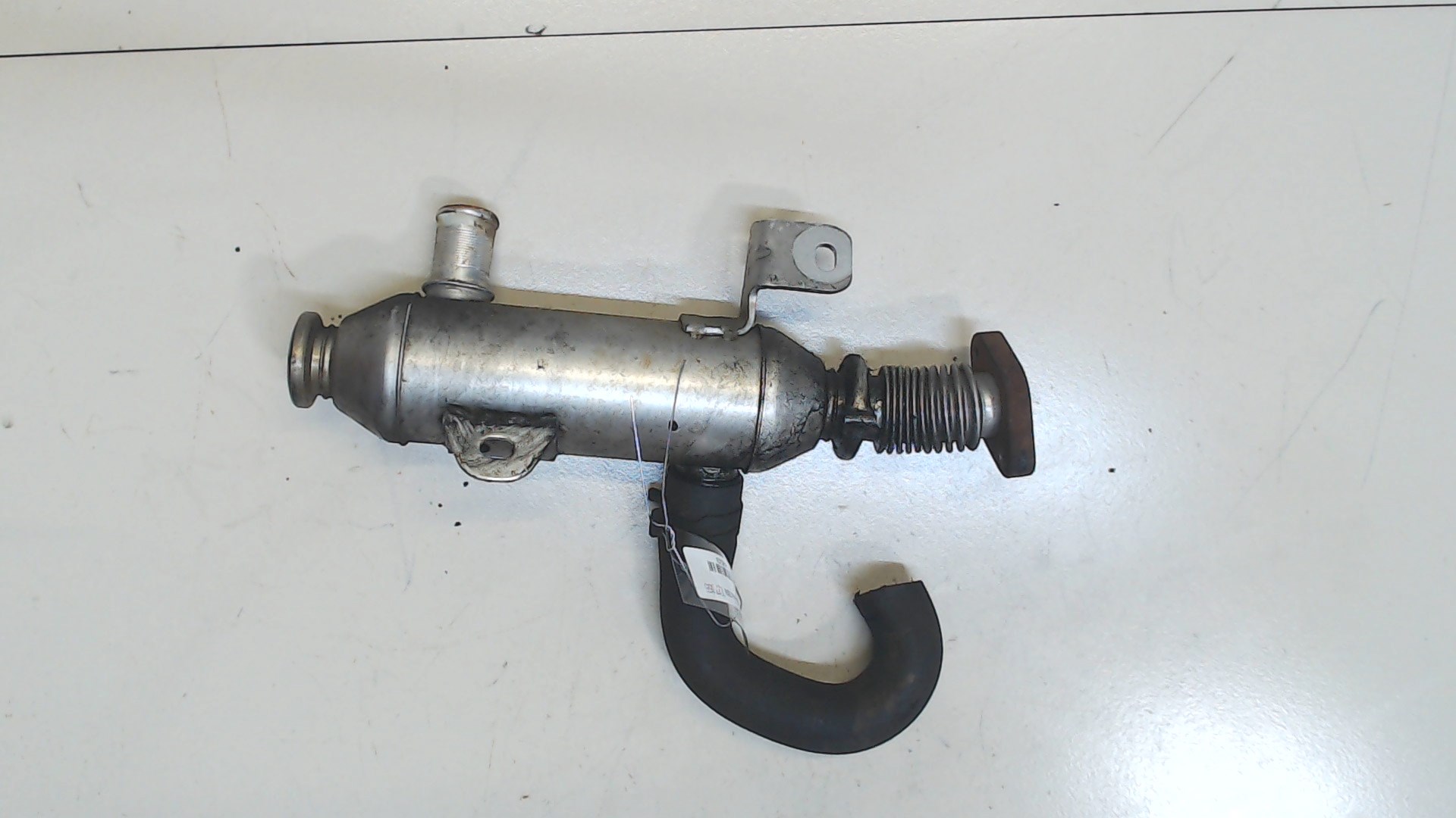 Тройник вентиляции картерных газов