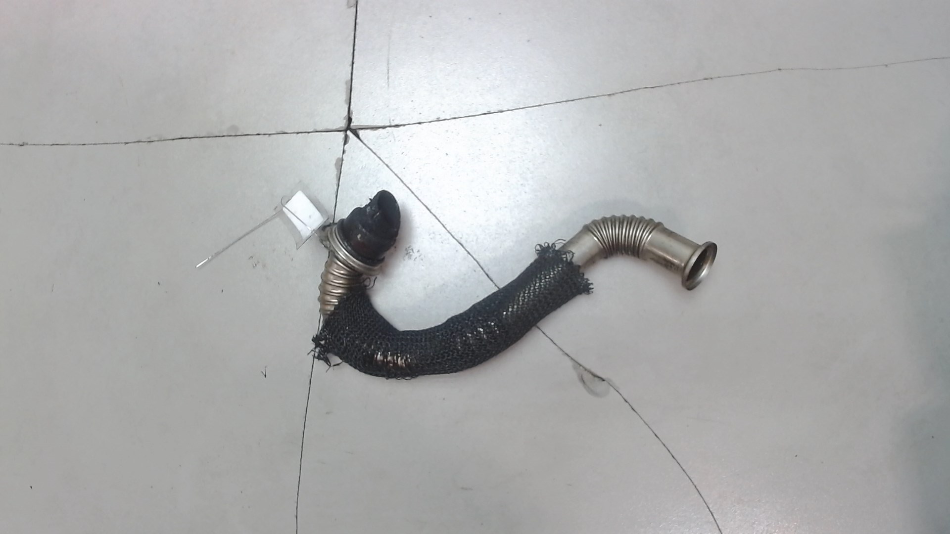 Трубка вентиляционная