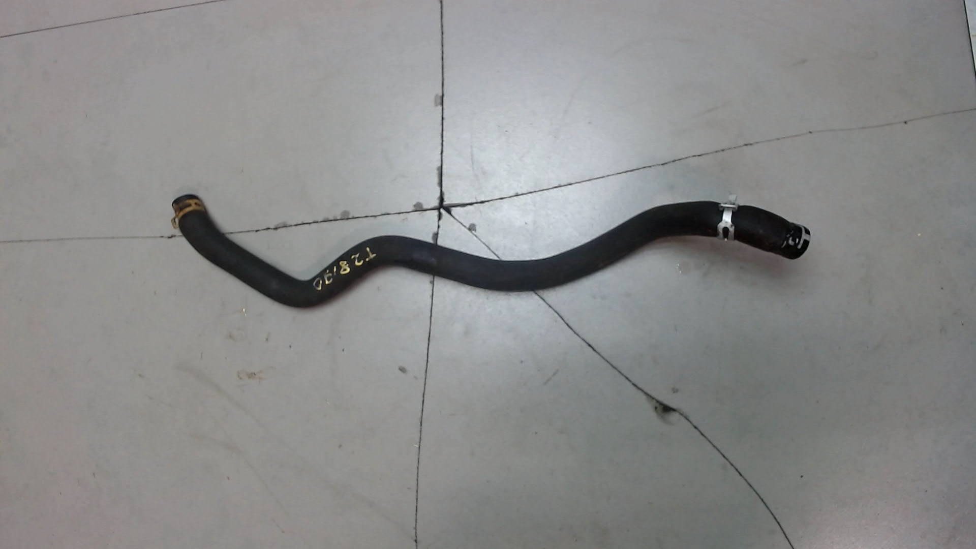 Шланг системы охлаждения