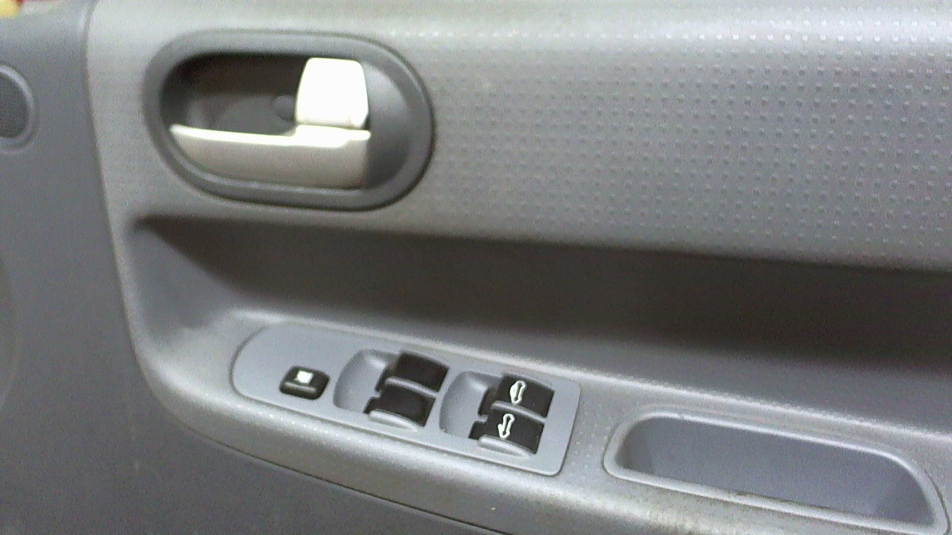 Дверь передняя правая