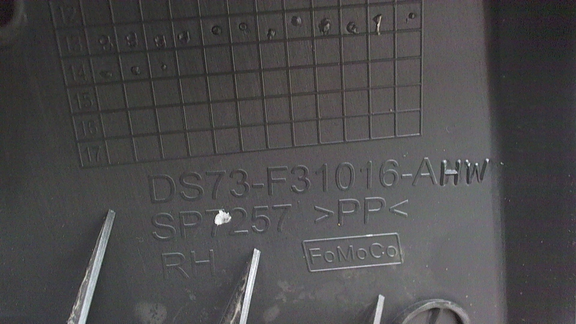 Обшивка стойки