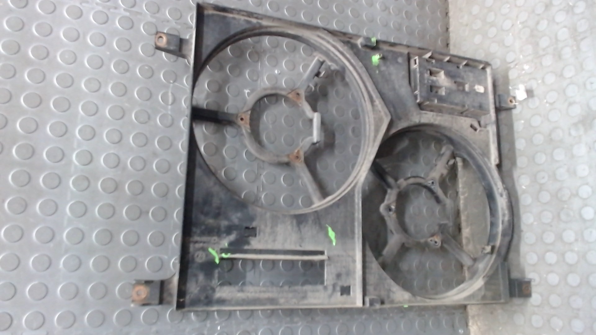 Диффузор вентилятора