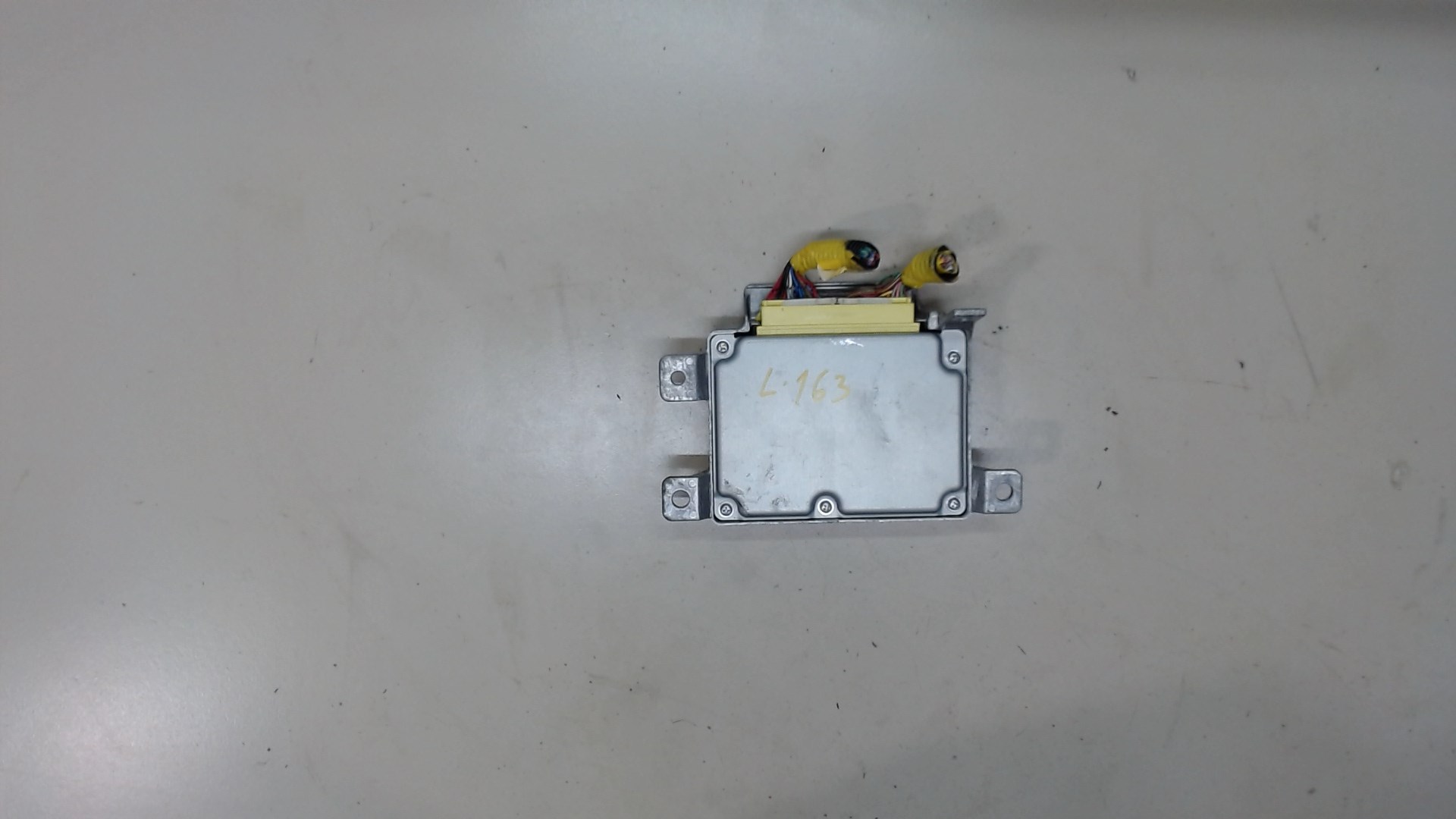 Блок управления подушек безопасности (AIR BAG)