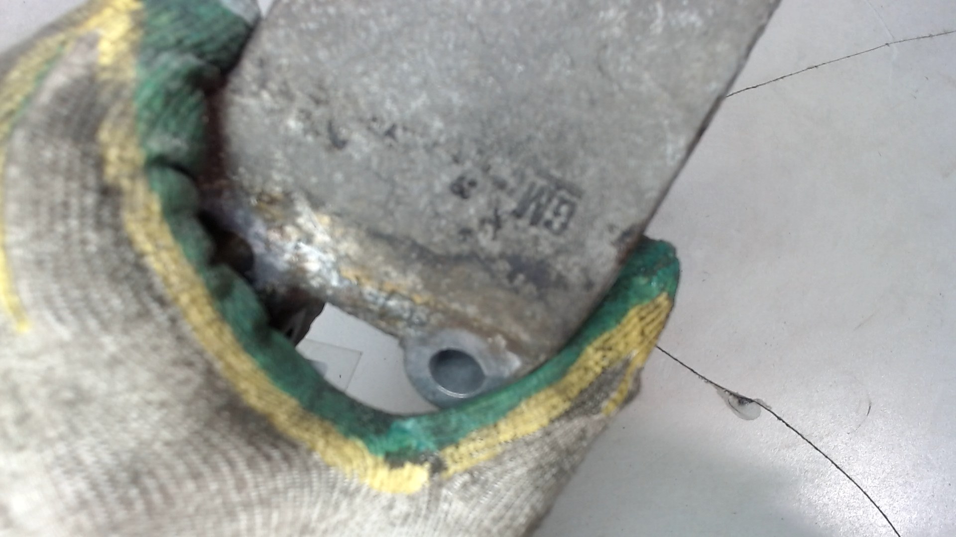 Кронштейн генератора