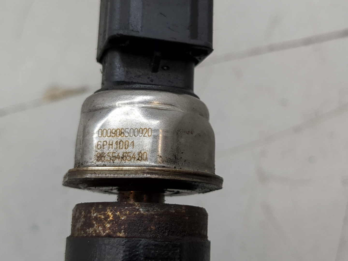 Рейка топливная (рампа)