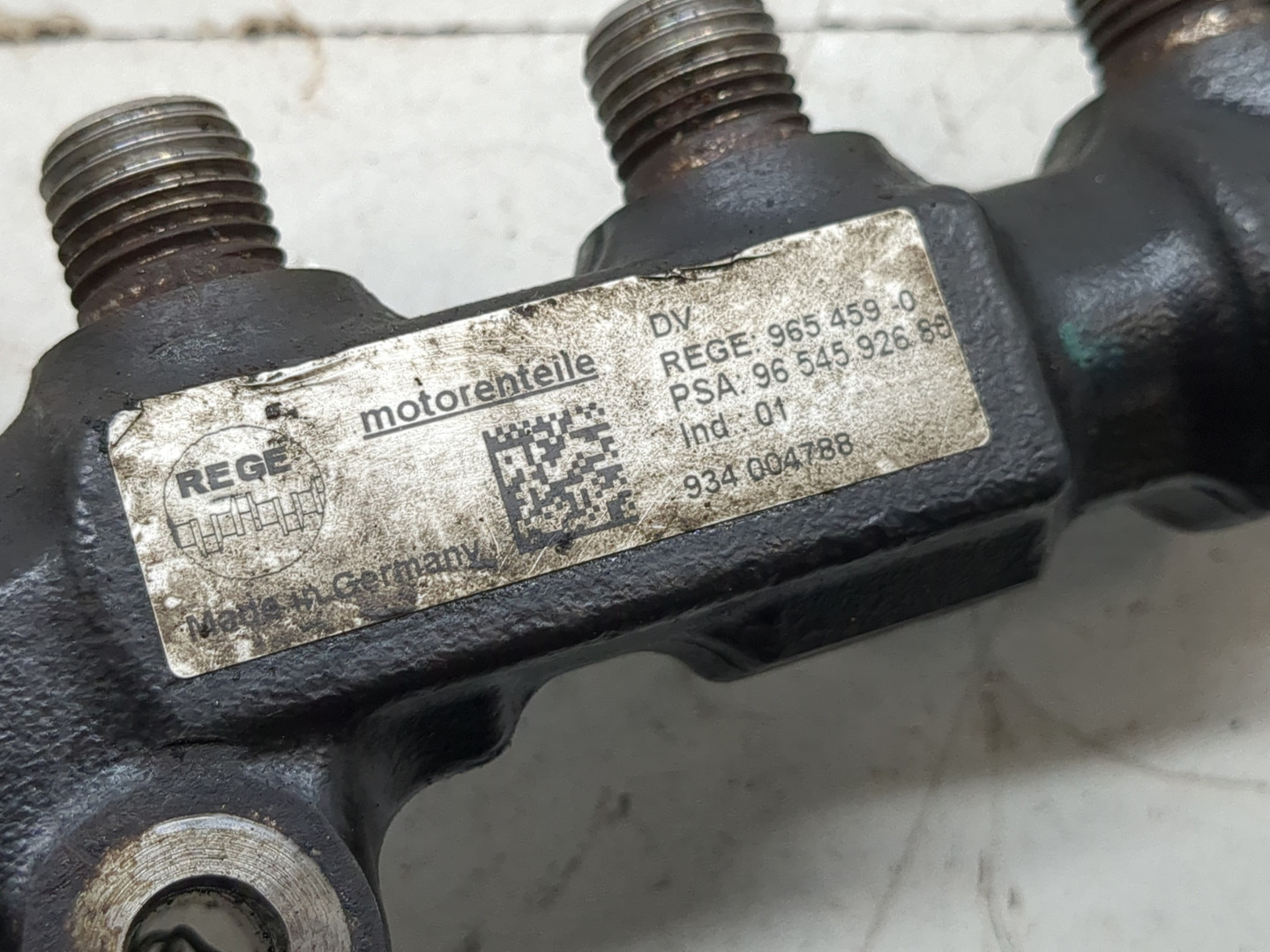 Рейка топливная (рампа)