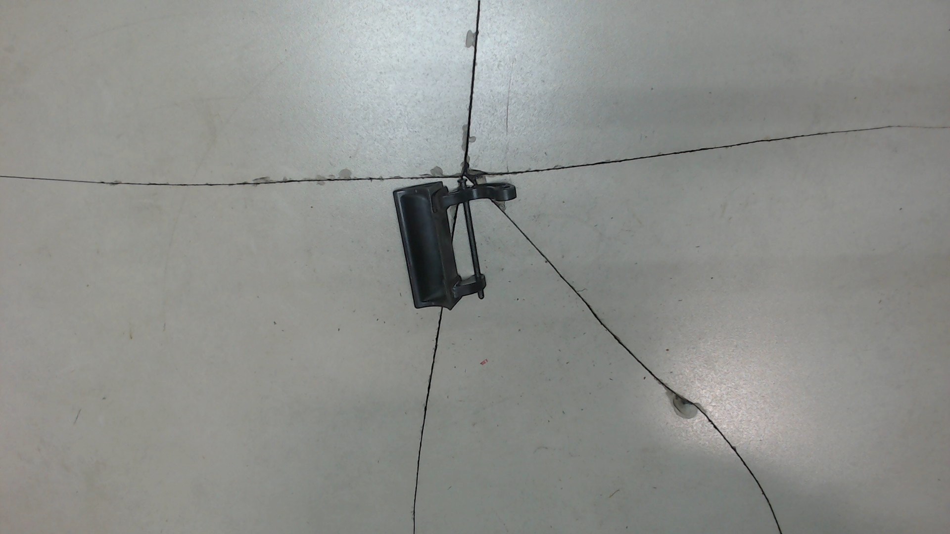 Ручка двери багажника наружная