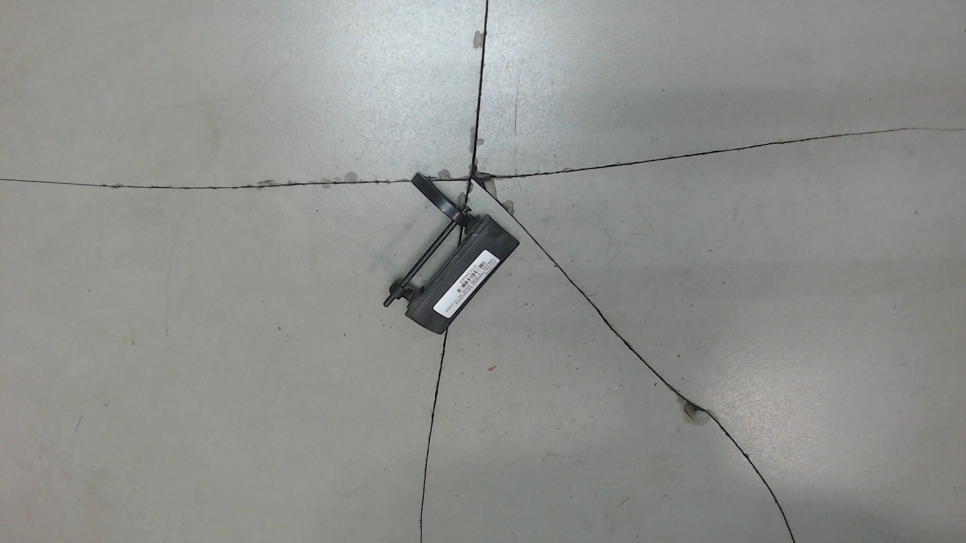 Ручка двери багажника наружная