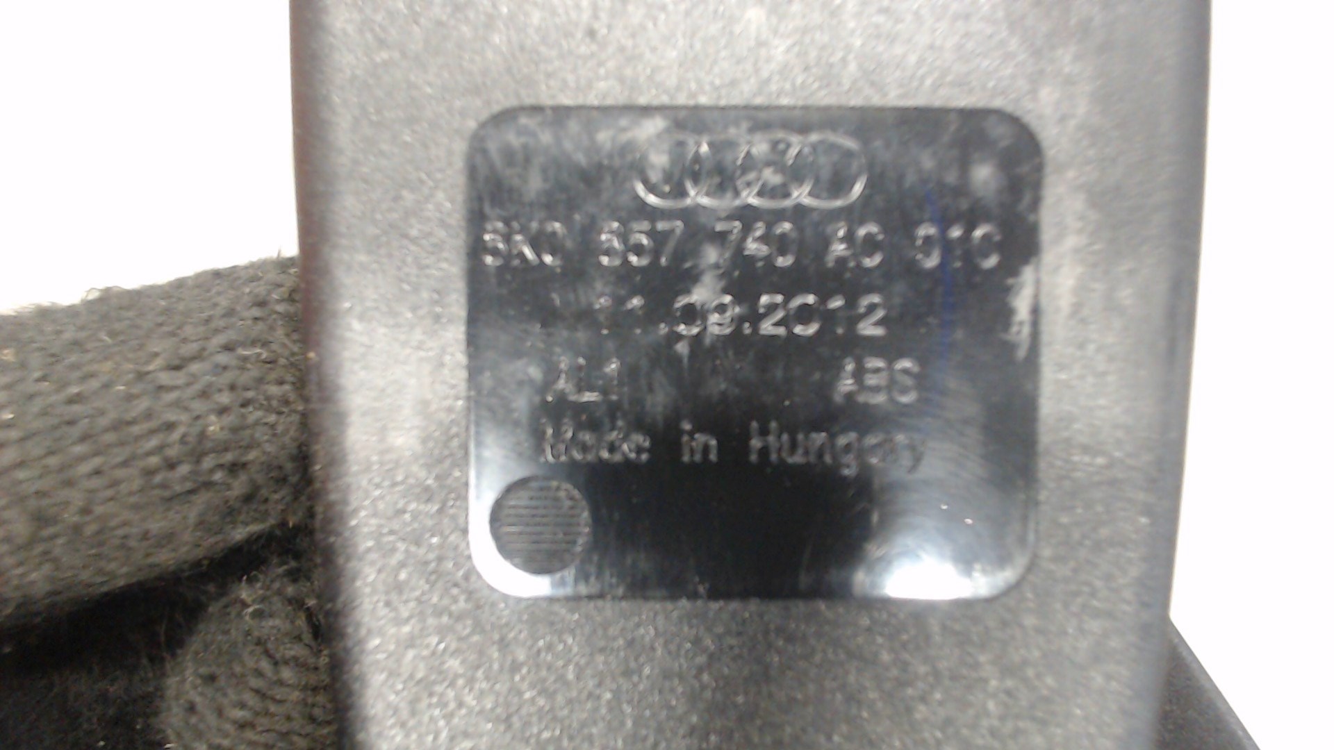 Ответная часть ремня безопасности