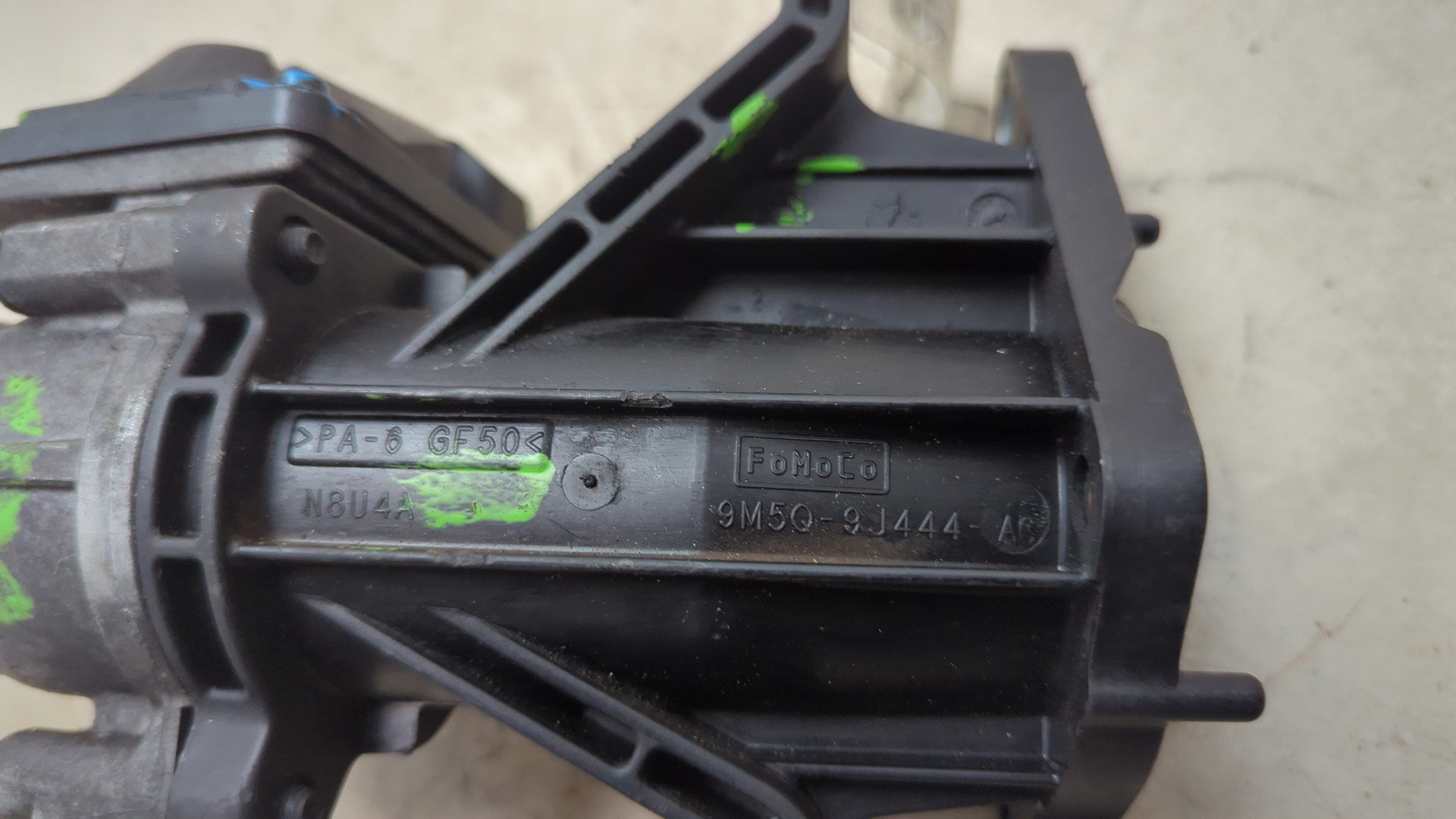 Заслонка дроссельная электрическая