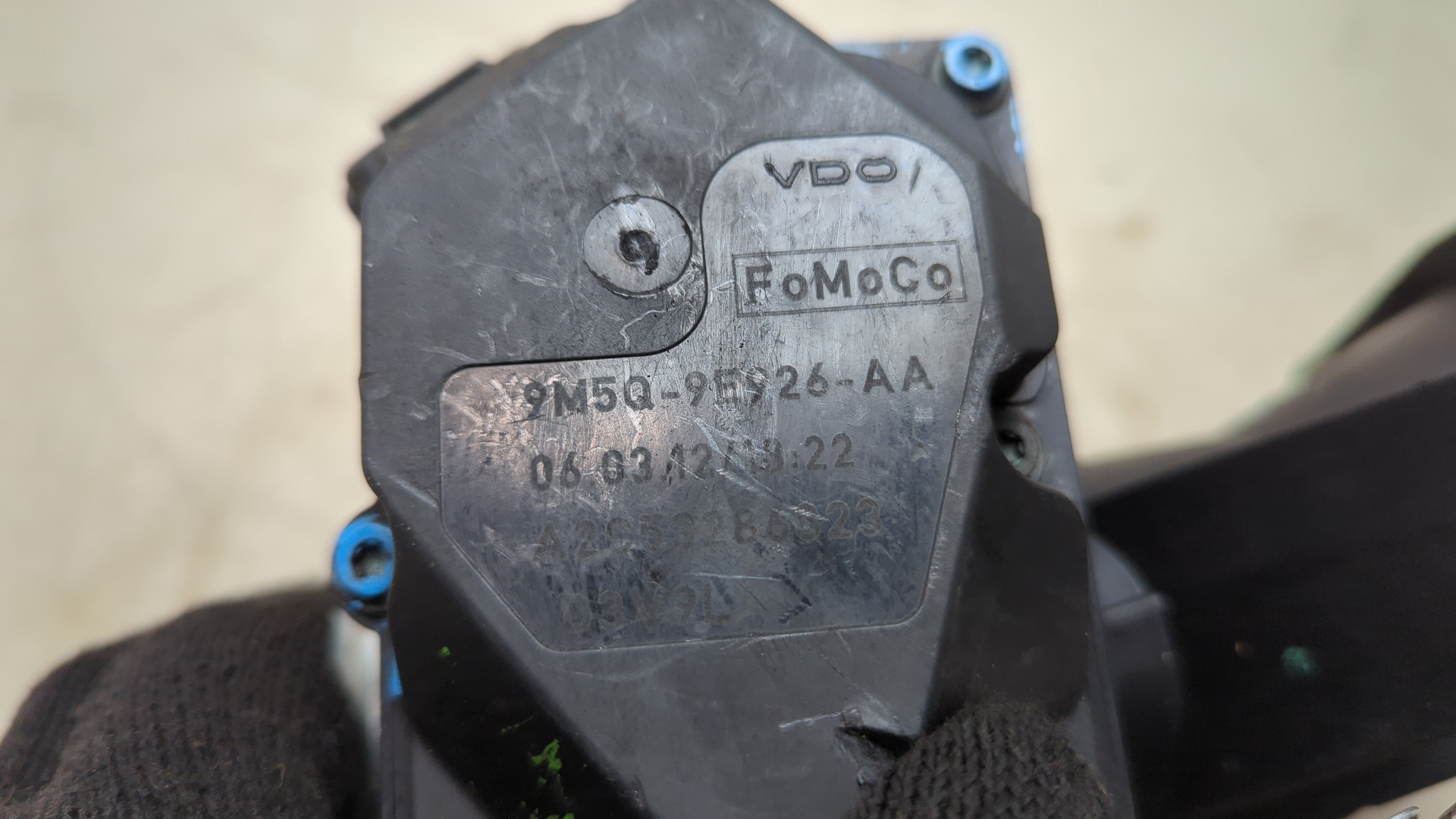 Заслонка дроссельная электрическая