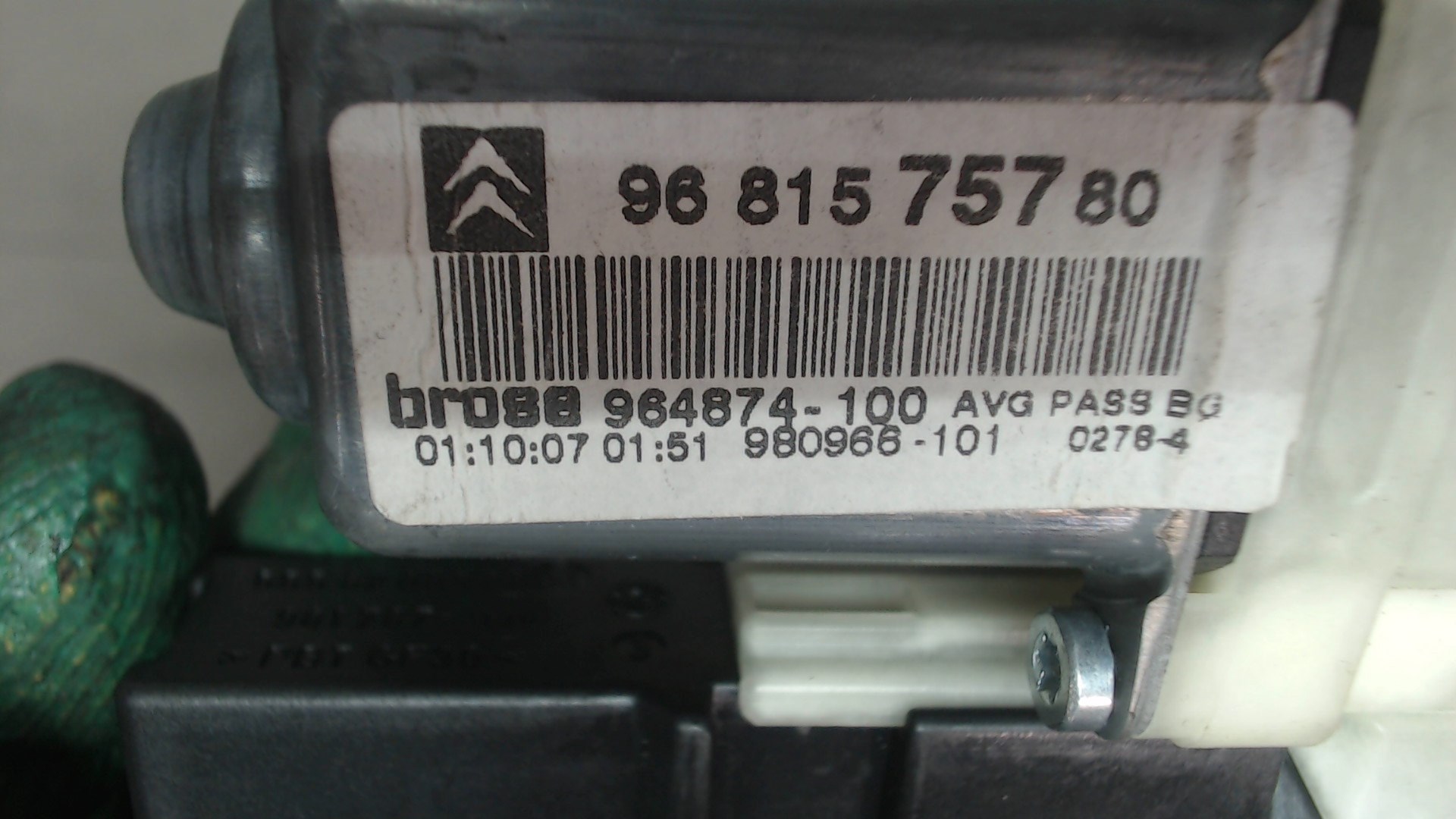 Стеклоподъемник электр. передний левый