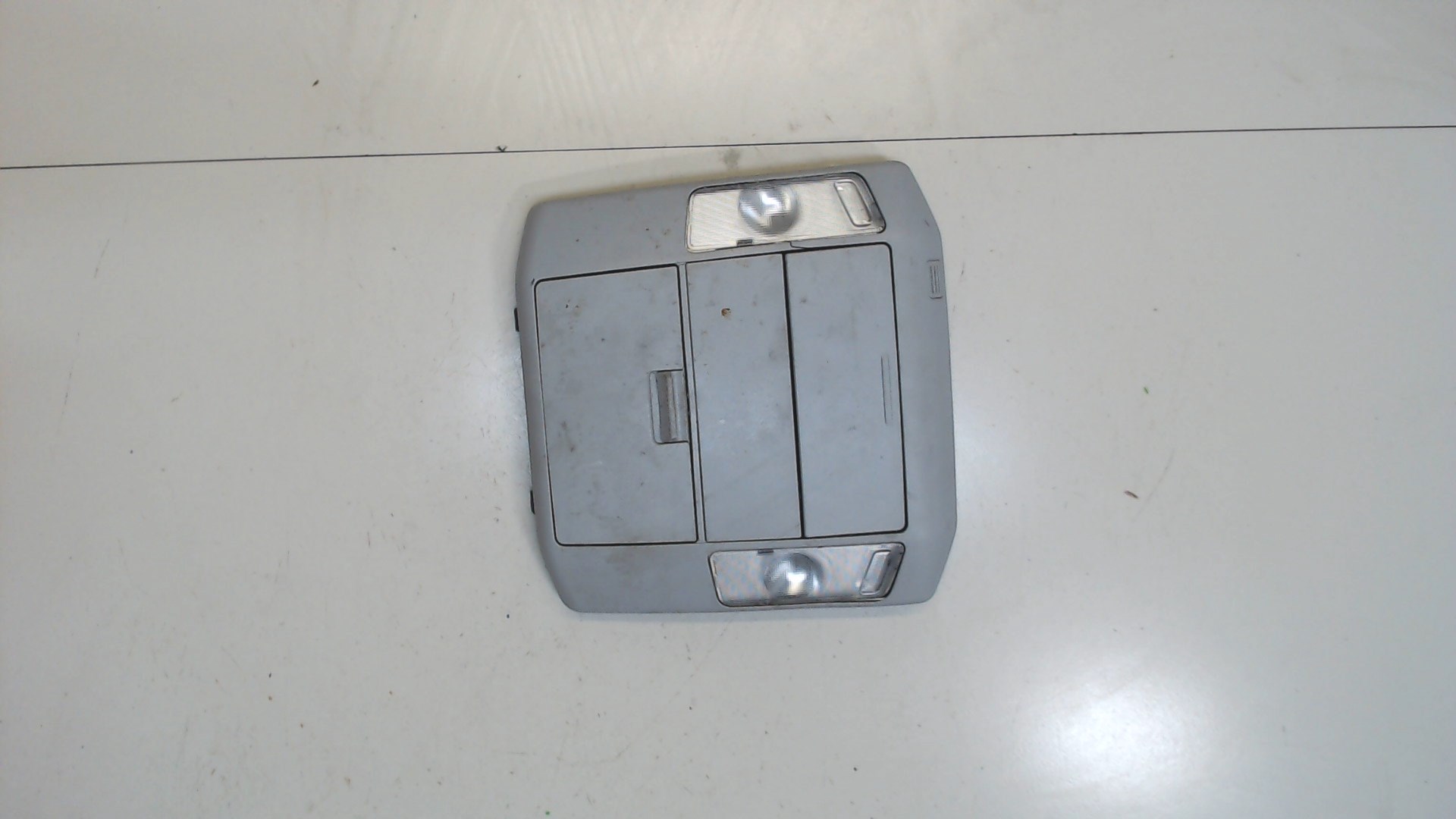 Плафон салонный