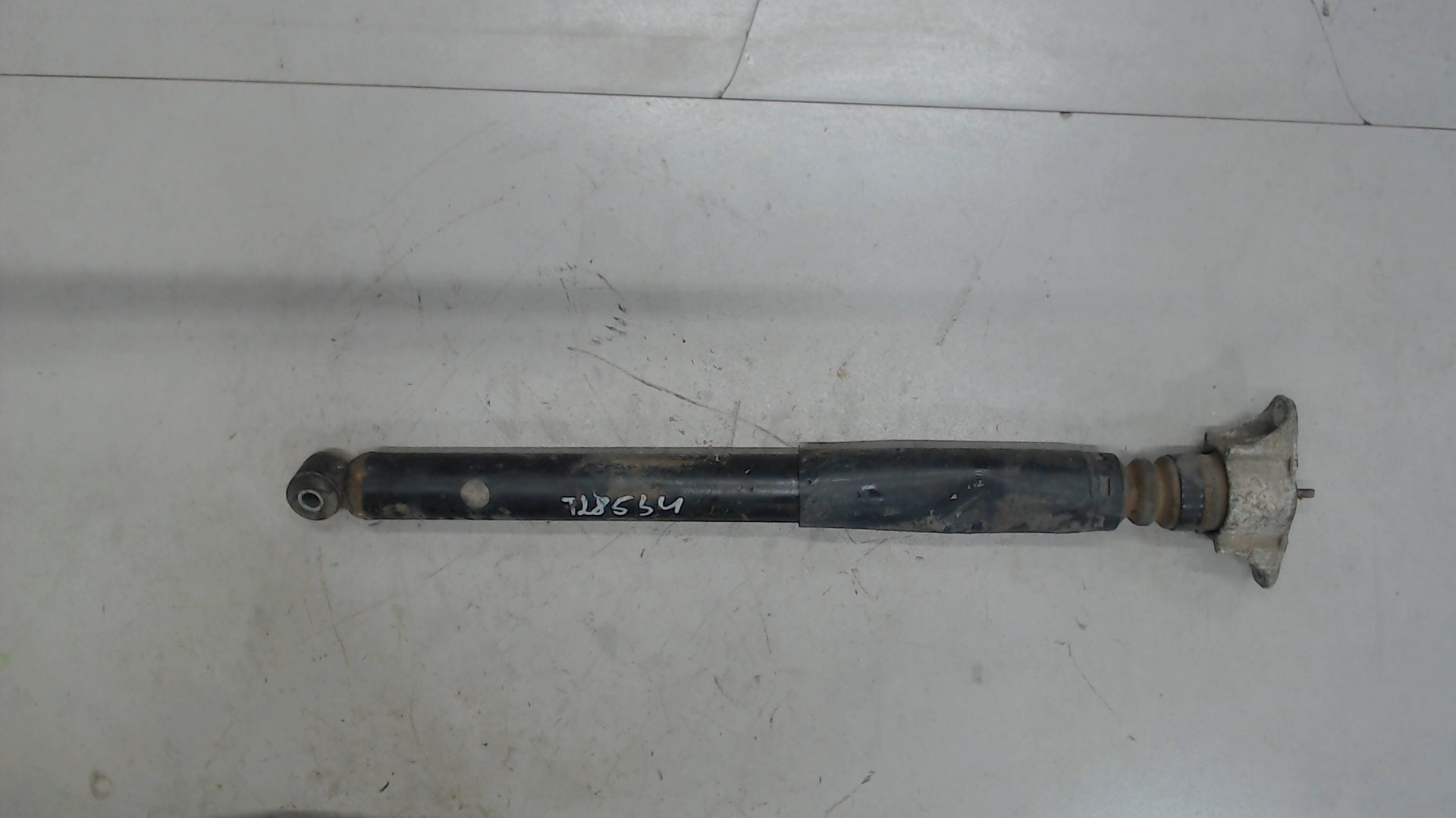 Амортизатор задний (стойка)