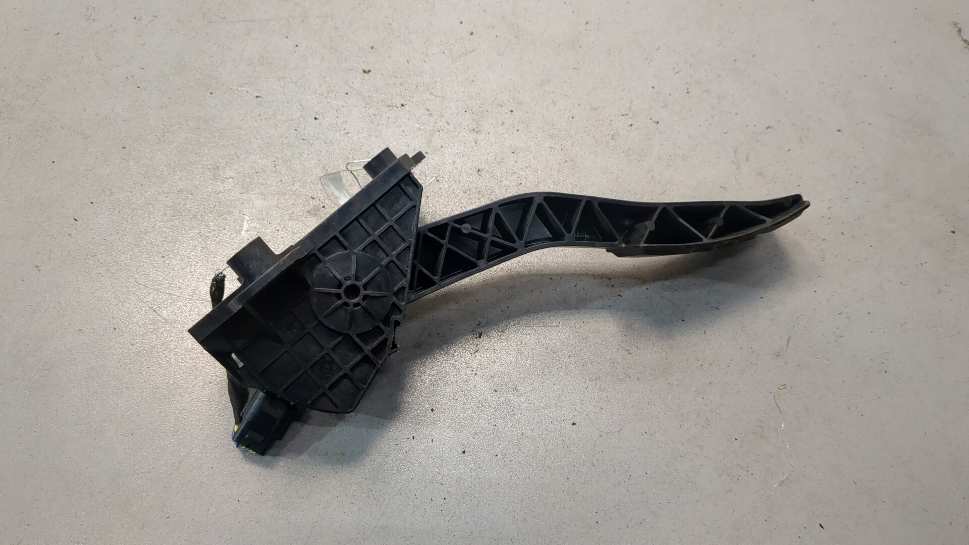 Педаль газа