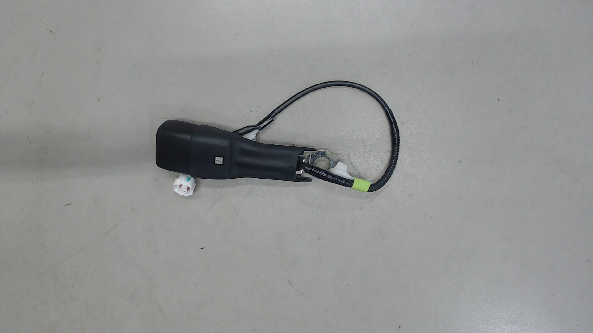 Ответная часть ремня безопасности