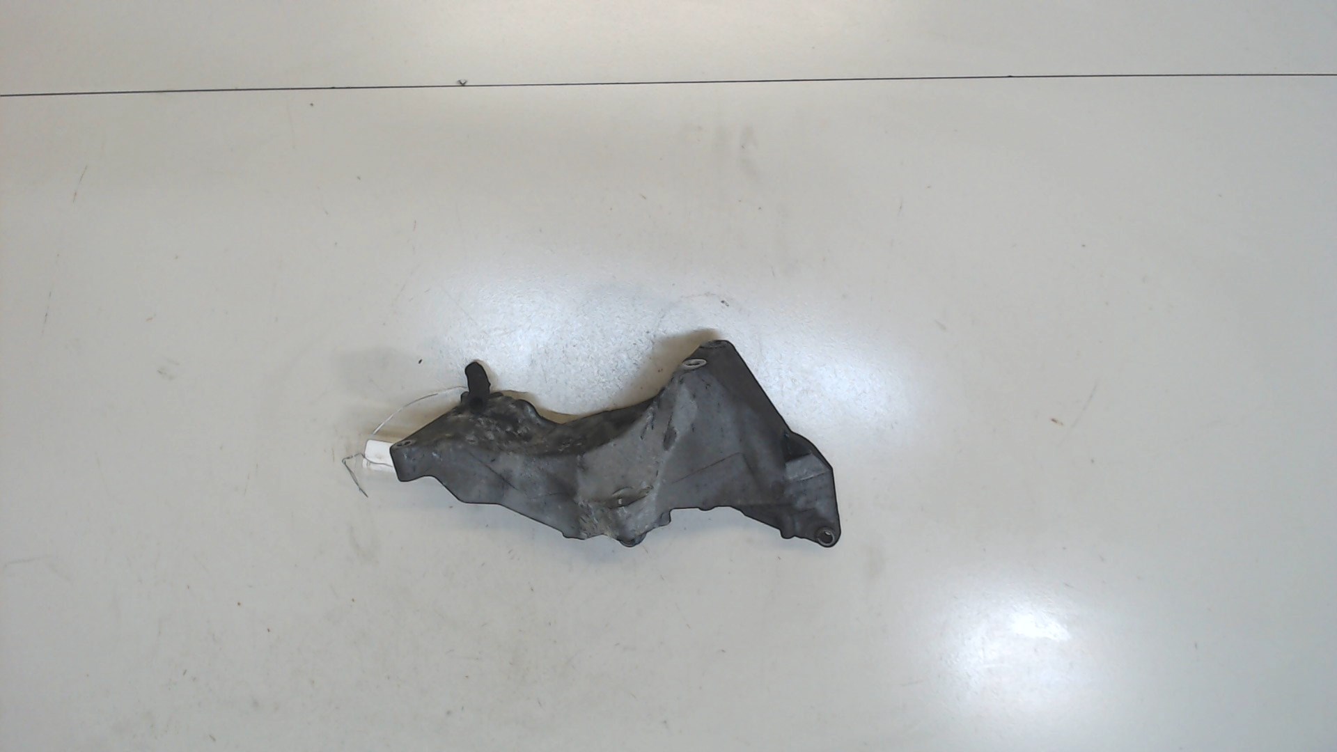 Кронштейн генератора