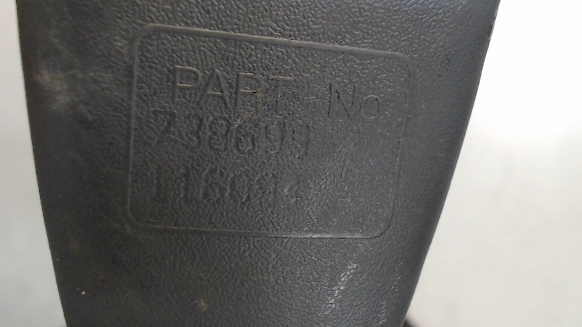 Ответная часть ремня безопасности