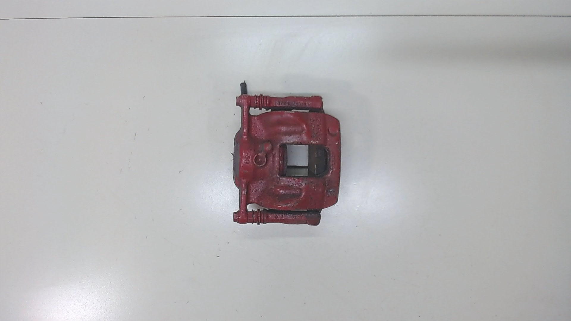 Суппорт передний левый