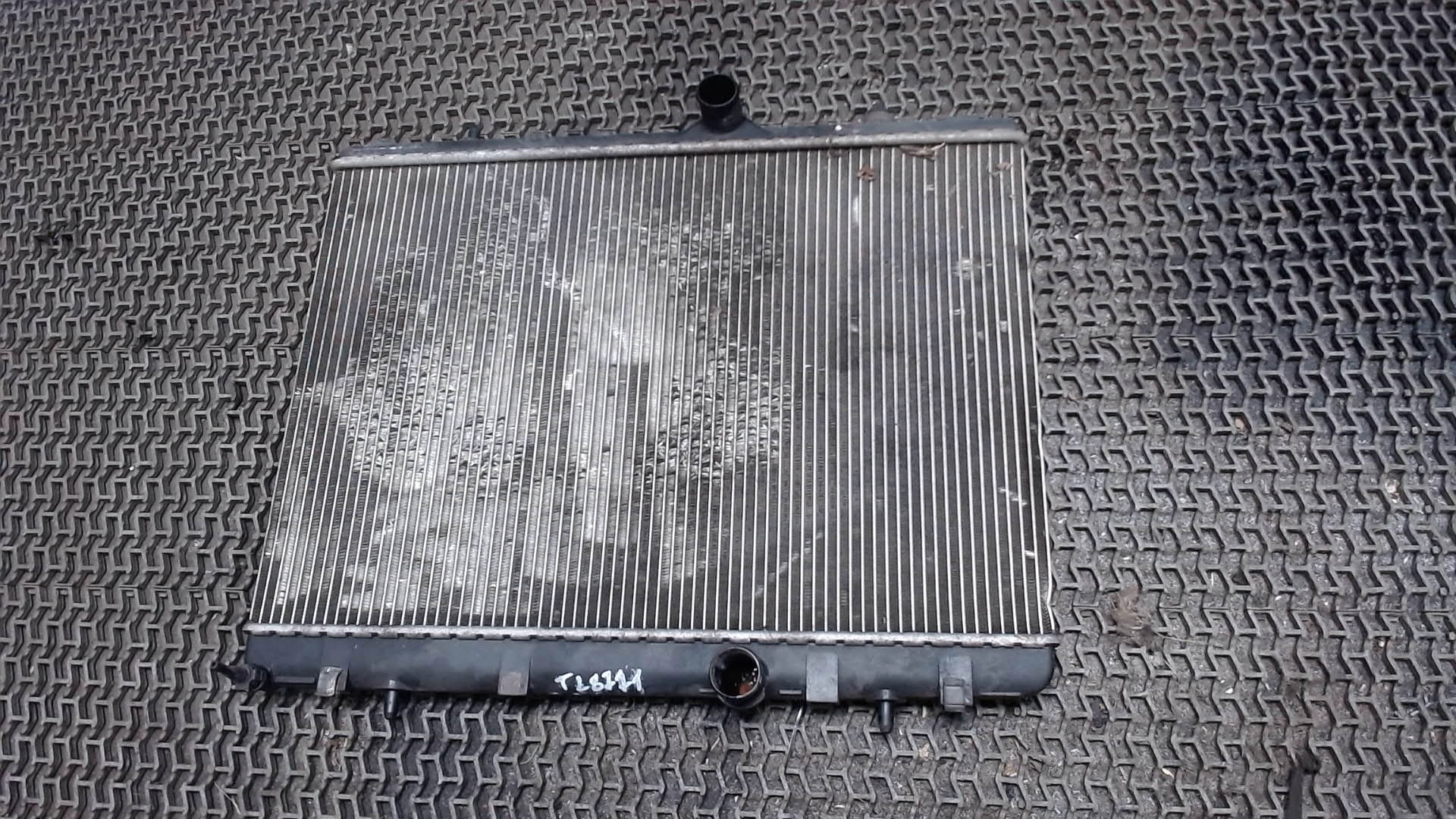 Радиатор охлаждения двигателя основной