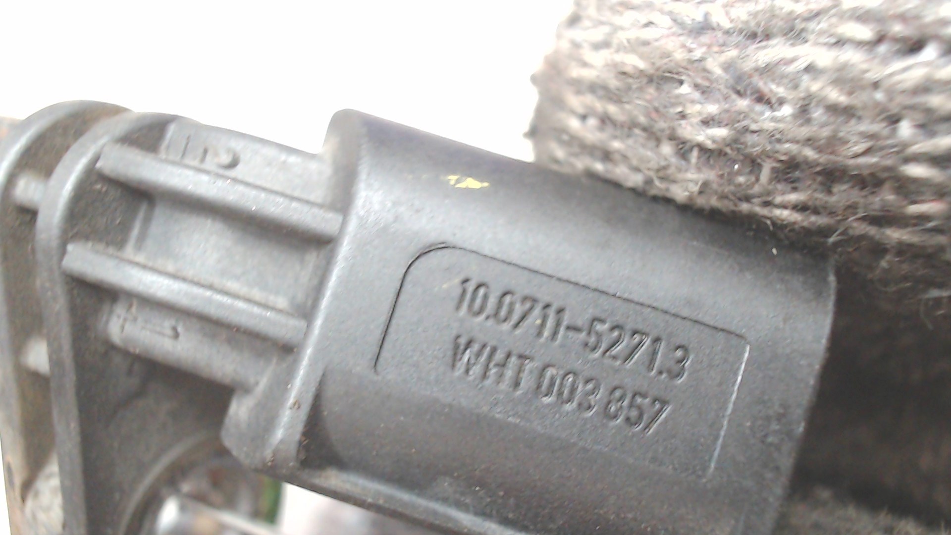 Датчик ABS передний