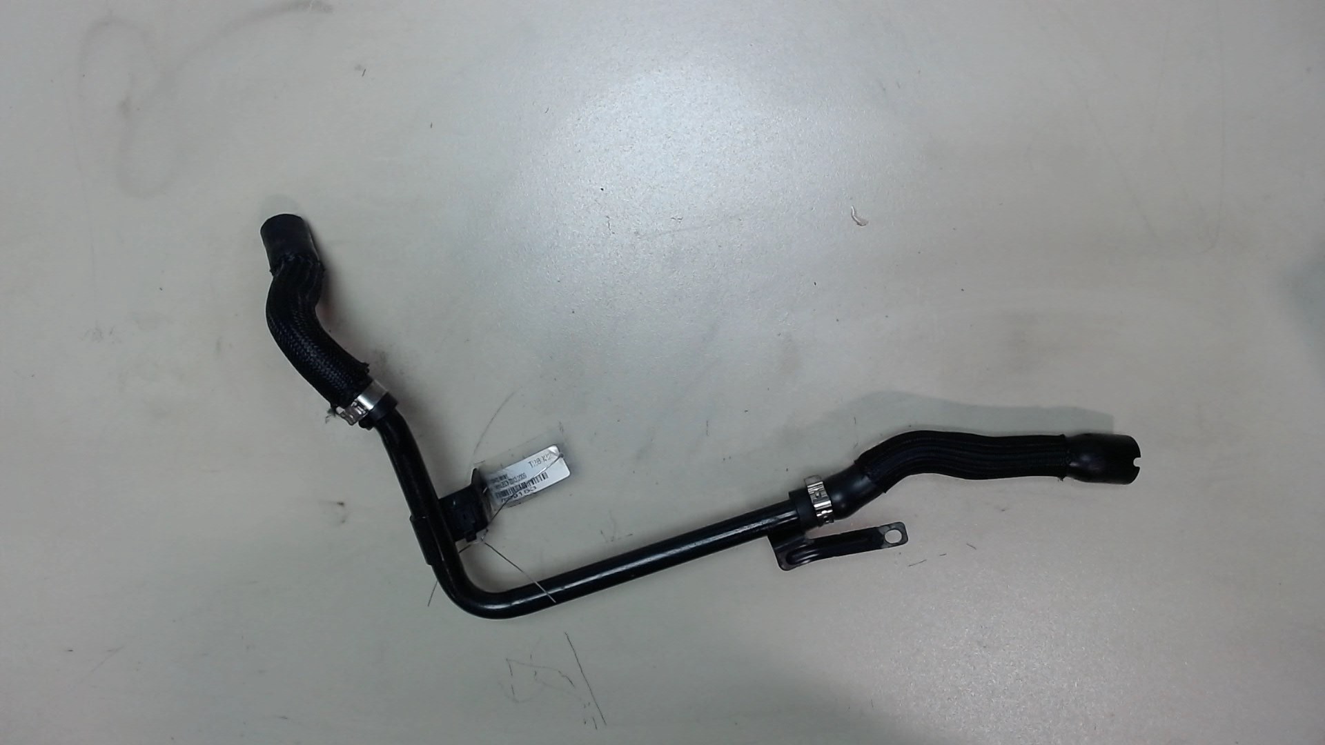 Трубка системы охлаждения