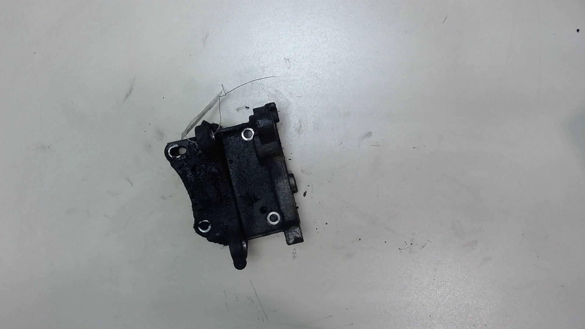 Кронштейн генератора